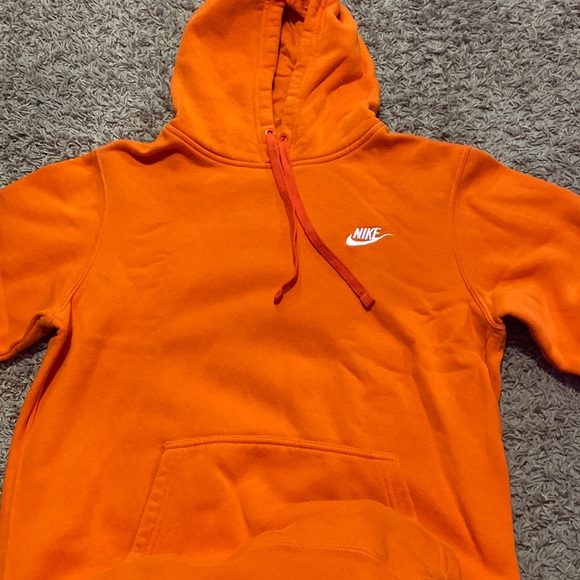 Nike Other - Orange Nike hoodie